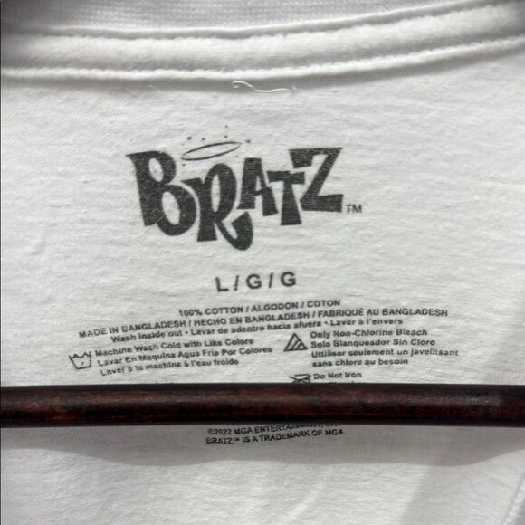 Bratz  White Graphic T-Shirt - Picture 3 of 3